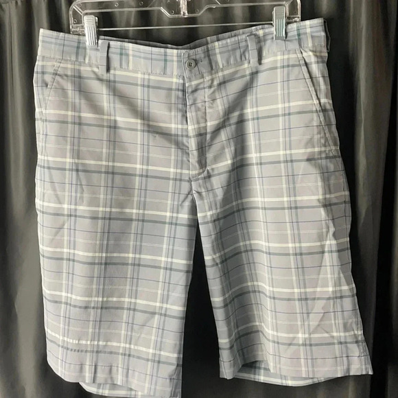 Nike‎ Plaid Gray Shorts 34 - Picture 1 of 4